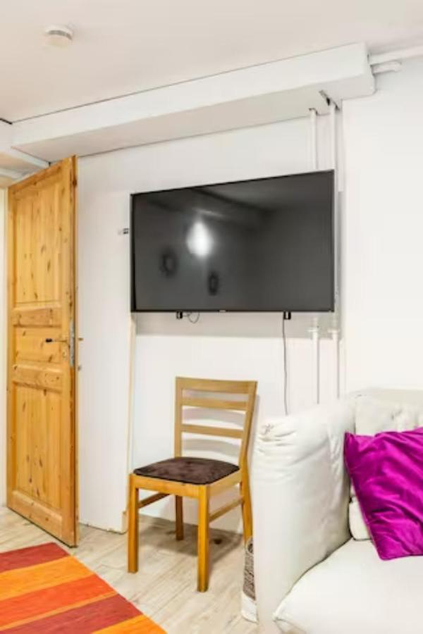 Grosszuegige 185M2-Altbauwohnung In Bestlage 7Zimmer-2Baeder-2Kuechen-2Wcs Hamburg Luaran gambar
