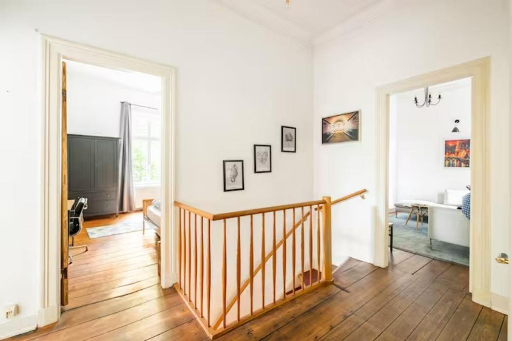 Grosszuegige 185M2-Altbauwohnung In Bestlage 7Zimmer-2Baeder-2Kuechen-2Wcs Hamburg Luaran gambar