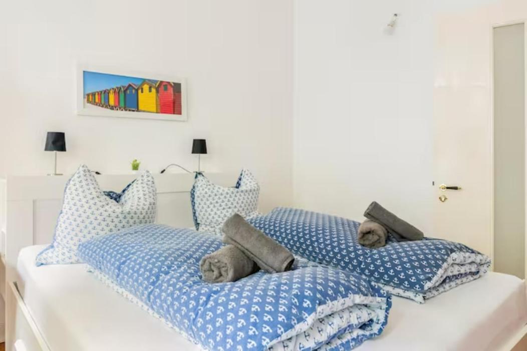 Grosszuegige 185M2-Altbauwohnung In Bestlage 7Zimmer-2Baeder-2Kuechen-2Wcs Hamburg Luaran gambar