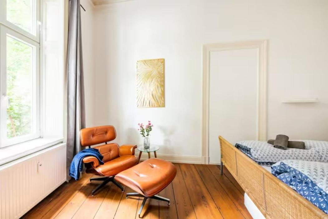 Grosszuegige 185M2-Altbauwohnung In Bestlage 7Zimmer-2Baeder-2Kuechen-2Wcs Hamburg Luaran gambar