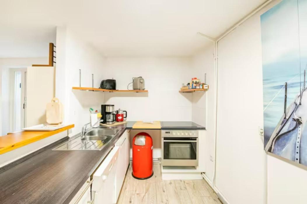 Grosszuegige 185M2-Altbauwohnung In Bestlage 7Zimmer-2Baeder-2Kuechen-2Wcs Hamburg Luaran gambar